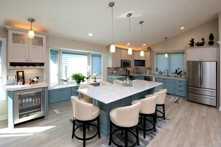 Q: When is the Best Time of the Year for a Kitchen Remodel?