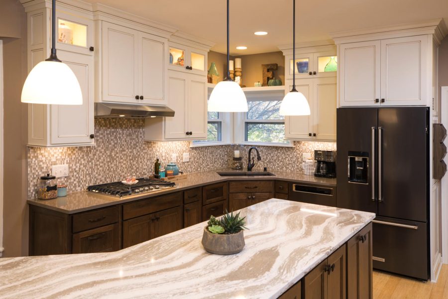 Quartz Vs. Granite Countertops: Which is Right for Your Kitchen? - The ...