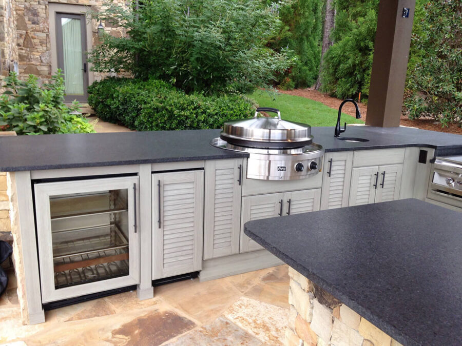 Outdoor Kitchen Remodeling