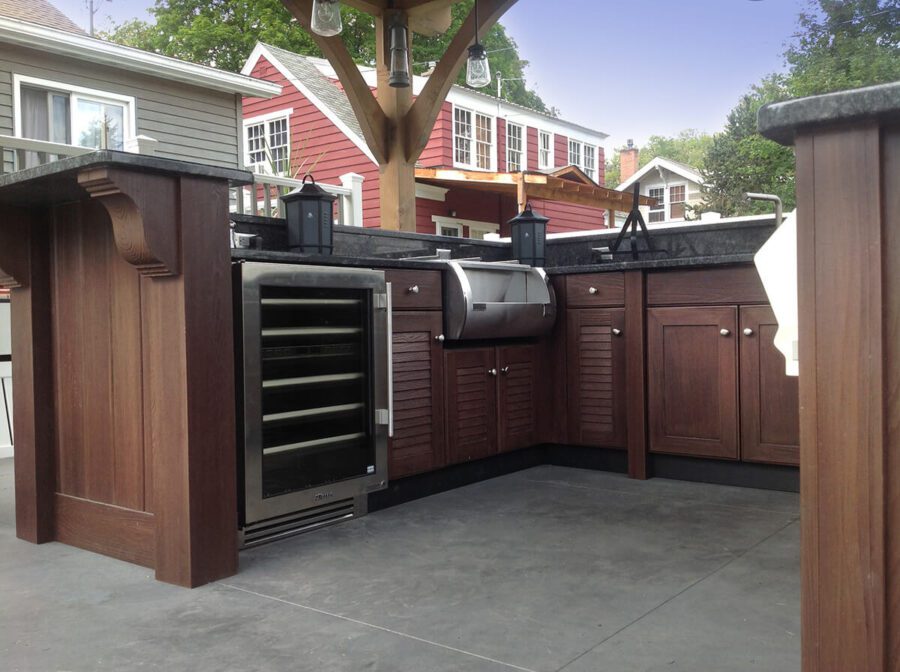 Outdoor Kitchen Remodeling Service
